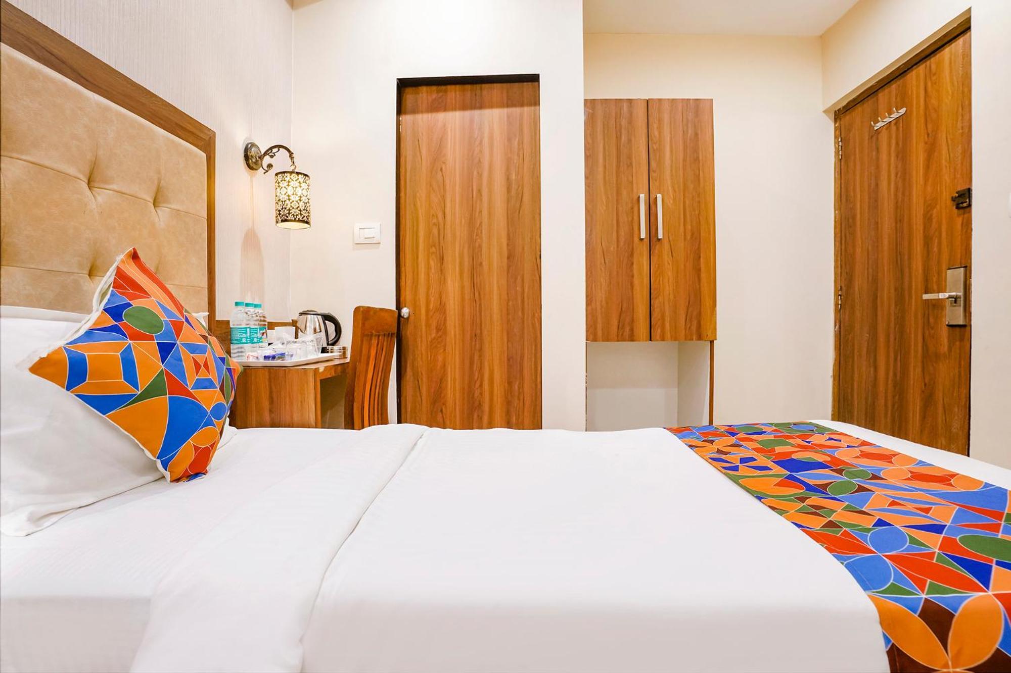 Fabhotel Amber Palace - Nr Fort & Csmt Station Mumbai Dış mekan fotoğraf